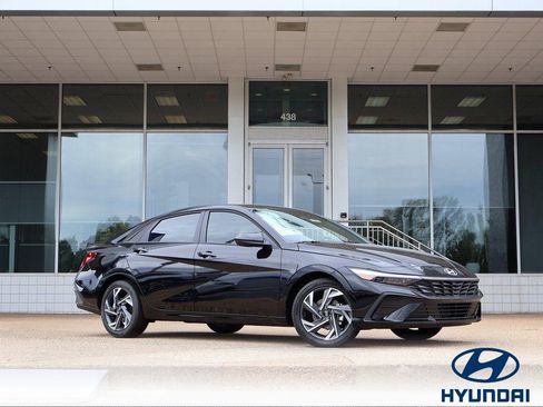 New 2025 Hyundai Elantra Sport image 1