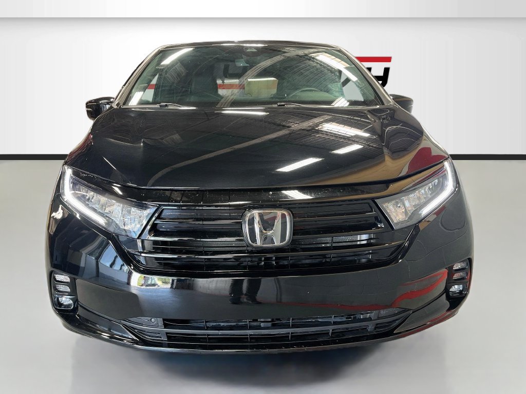 Used 2024 Honda Odyssey Sport image 2