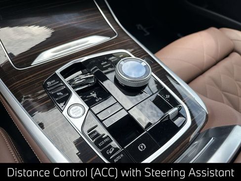 Certified 2026 BMW X7 xDrive40i w/ M Sport Package image 27