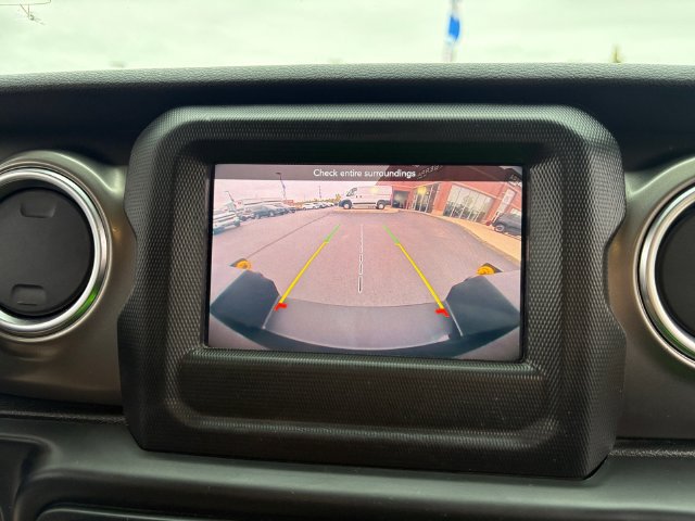 Used 2019 Jeep Wrangler Unlimited Rubicon AWD/4WD image 25