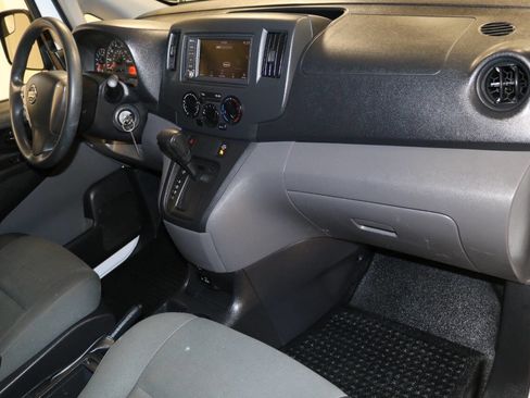 Used 2020 Nissan NV200 S w/ Back Door Glass Package image 60