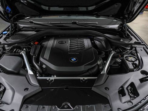 Certified 2023 BMW 540i w/ M Sport Package image 27