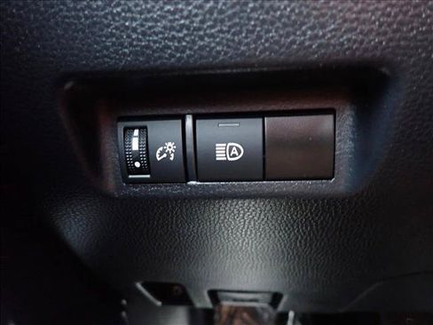 Used 2024 Toyota RAV4 LE AWD/4WD image 23