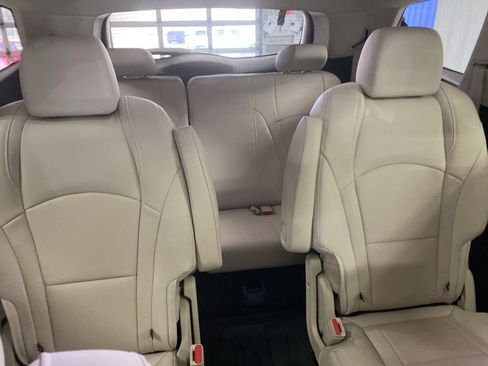 Used 2023 Buick Enclave Essence w/ LPO, Floor Liner Package AWD/4WD image 25