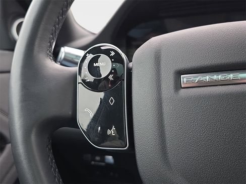 Used 2020 Land Rover Range Rover Evoque SE image 22