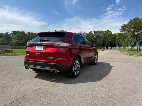 Used 2018 Ford Edge Titanium w/ Equipment Group 302A FWD image 5