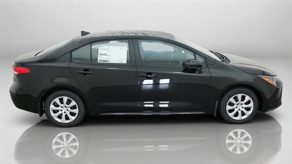 New 2027 Toyota Corolla LE FWD image 14
