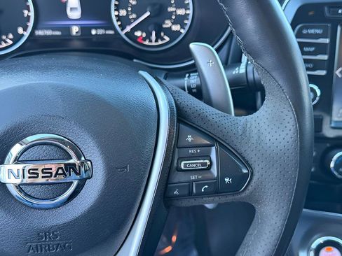 Used 2017 Nissan Maxima SR w/ Midnight Edition image 16