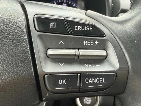 Used 2018 Hyundai Kona SEL image 16