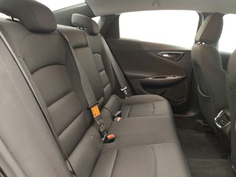 Used 2022 Chevrolet Malibu LT image 19