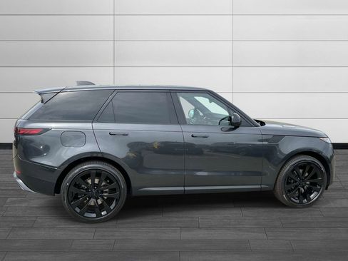 New 2026 Land Rover Range Rover Sport SE AWD/4WD image 6