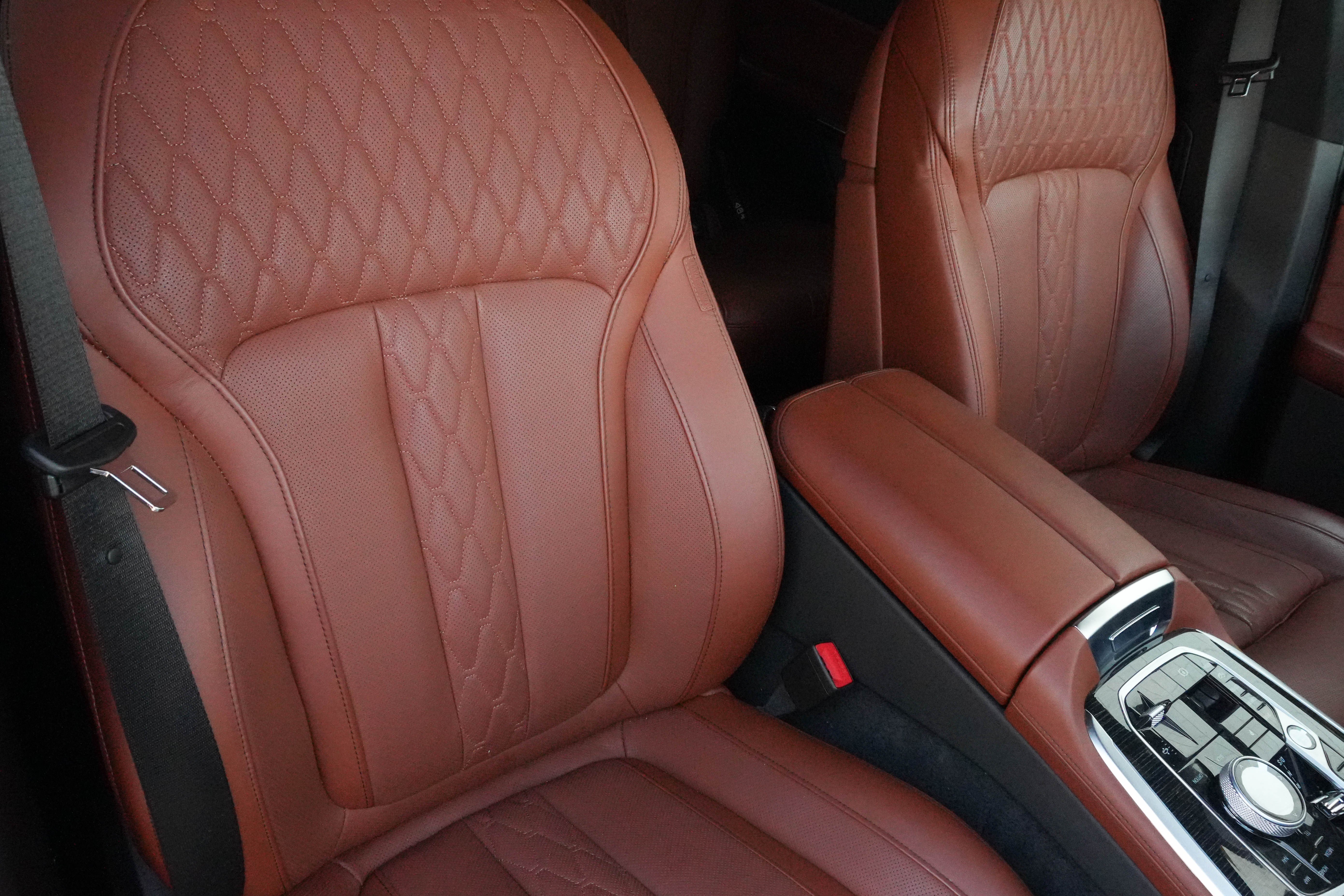 Used 2026 BMW X7 M60i AWD/4WD image 13