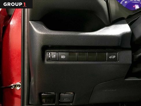 Used 2023 Toyota RAV4 XLE w/ Convenience Package image 35