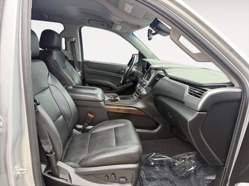 Used 2020 Chevrolet Tahoe LT AWD/4WD image 19