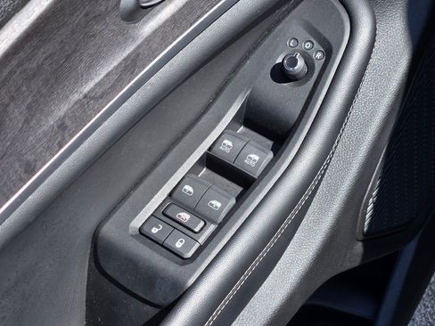 Certified 2024 Jeep Grand Cherokee L Limited image 21