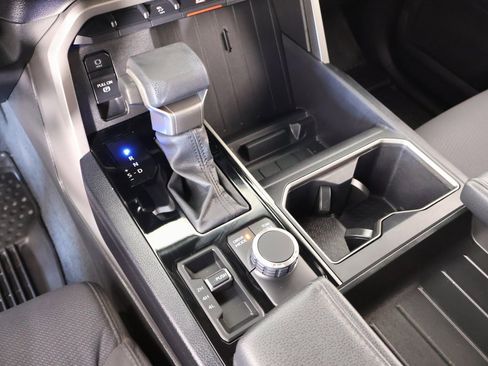 Used 2025 Toyota Tundra SR5 image 7