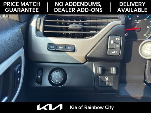 Used 2018 GMC Yukon Denali image 20