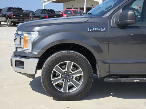 Used 2019 Ford F150 XLT image 8