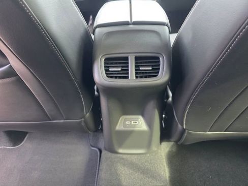 Used 2023 Buick Envision Essence AWD/4WD image 16