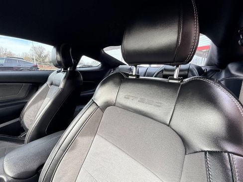 Used 2020 Ford Mustang Shelby GT350 w/ Technology Package image 22