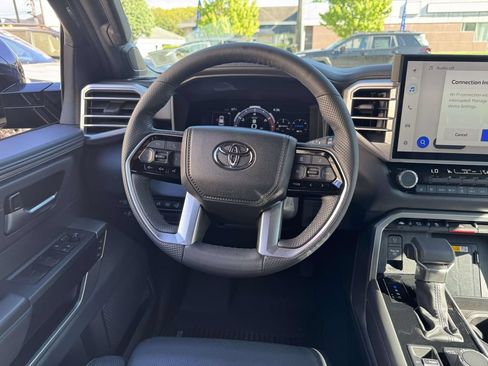 Used 2024 Toyota Sequoia Platinum AWD/4WD image 16