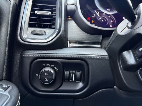 Used 2023 RAM 2500 Limited image 4