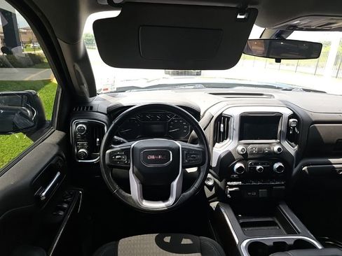 Used 2021 GMC Sierra 1500 Elevation w/ Preferred Package AWD/4WD image 31