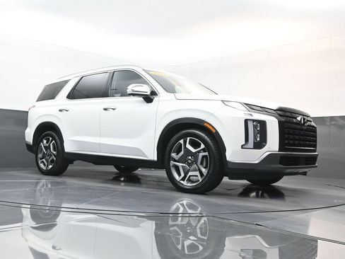 Used 2024 Hyundai Palisade SEL FWD image 23