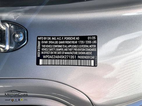 Used 2025 Porsche 718 Cayman GT4 RS image 25