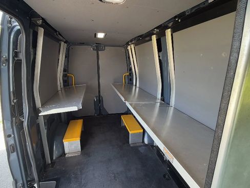 Used 2019 Mercedes-Benz Sprinter 144 image 14