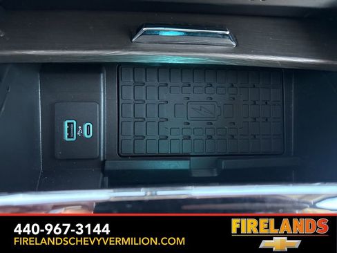 Used 2022 Ford Expedition Limited image 6