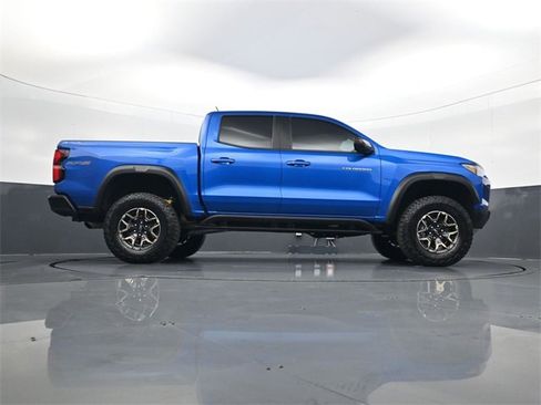 Used 2024 Chevrolet Colorado ZR2 w/ ZR2 Convenience Package III image 24