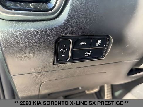 Used 2023 Kia Sorento SX Prestige image 16