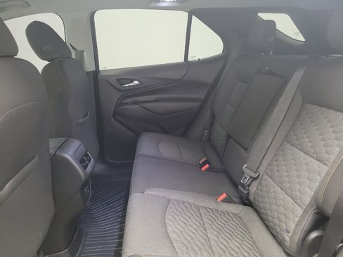 Used 2019 Chevrolet Equinox LT FWD image 18
