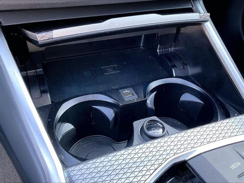 Used 2025 BMW 330i xDrive Sedan w/ Convenience Package image 36