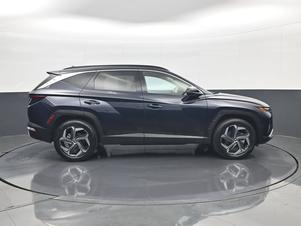 Certified 2023 Hyundai Tucson Limited AWD/4WD image 5