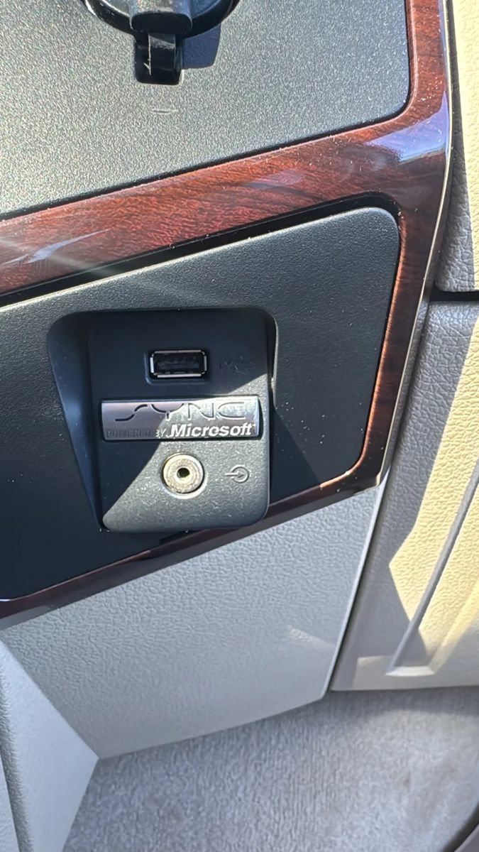 Used 2009 Ford F250 FX4 AWD/4WD image 44