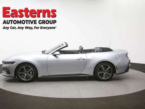 Used 2025 Ford Mustang Premium RWD image 56