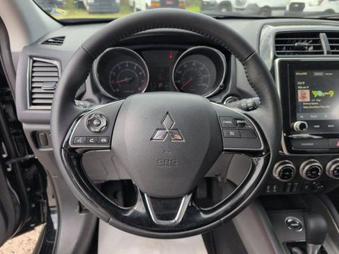 Used 2025 Mitsubishi Outlander Sport SE AWD/4WD image 22