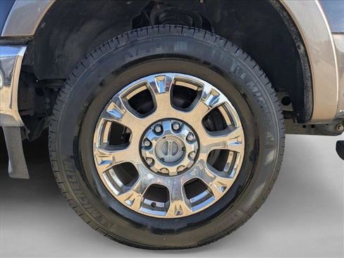 Used 2021 Ford F250 Lariat w/ Lariat Ultimate Package AWD/4WD image 24