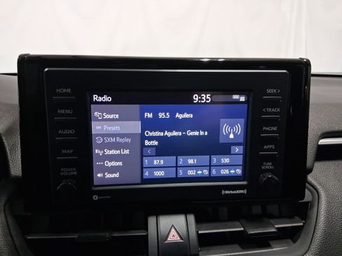 Used 2022 Toyota RAV4 SE AWD/4WD image 26