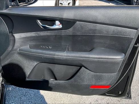 Used 2022 Kia Forte GT-Line w/ GT-Line Technology Package image 21