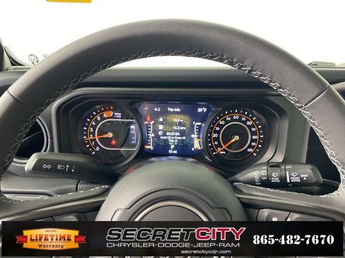 New 2026 Jeep Wrangler Unlimited Rubicon image 18