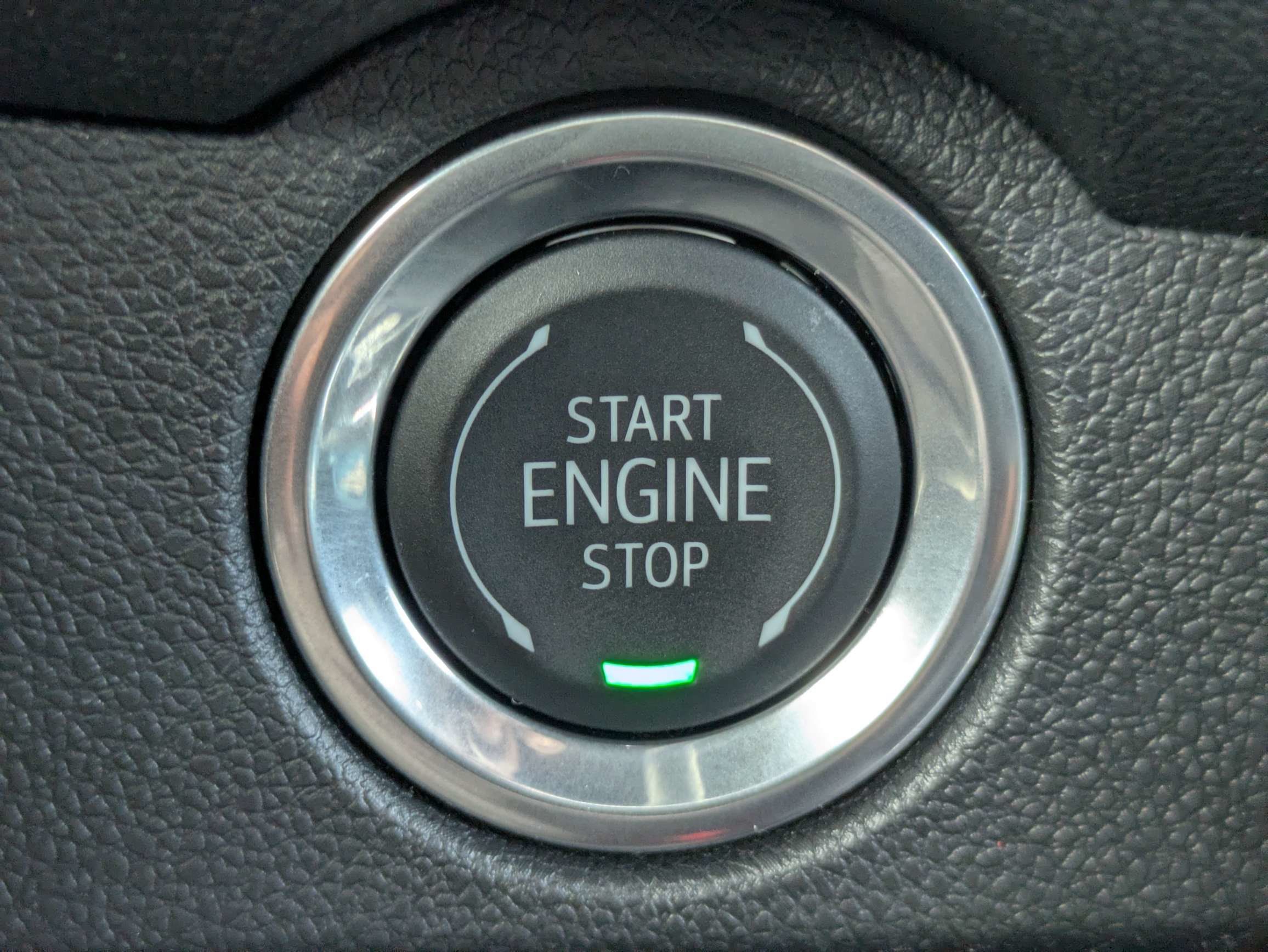 Used 2026 Chevrolet Traverse LT w/ Sun and Wheel Package FWD image 24
