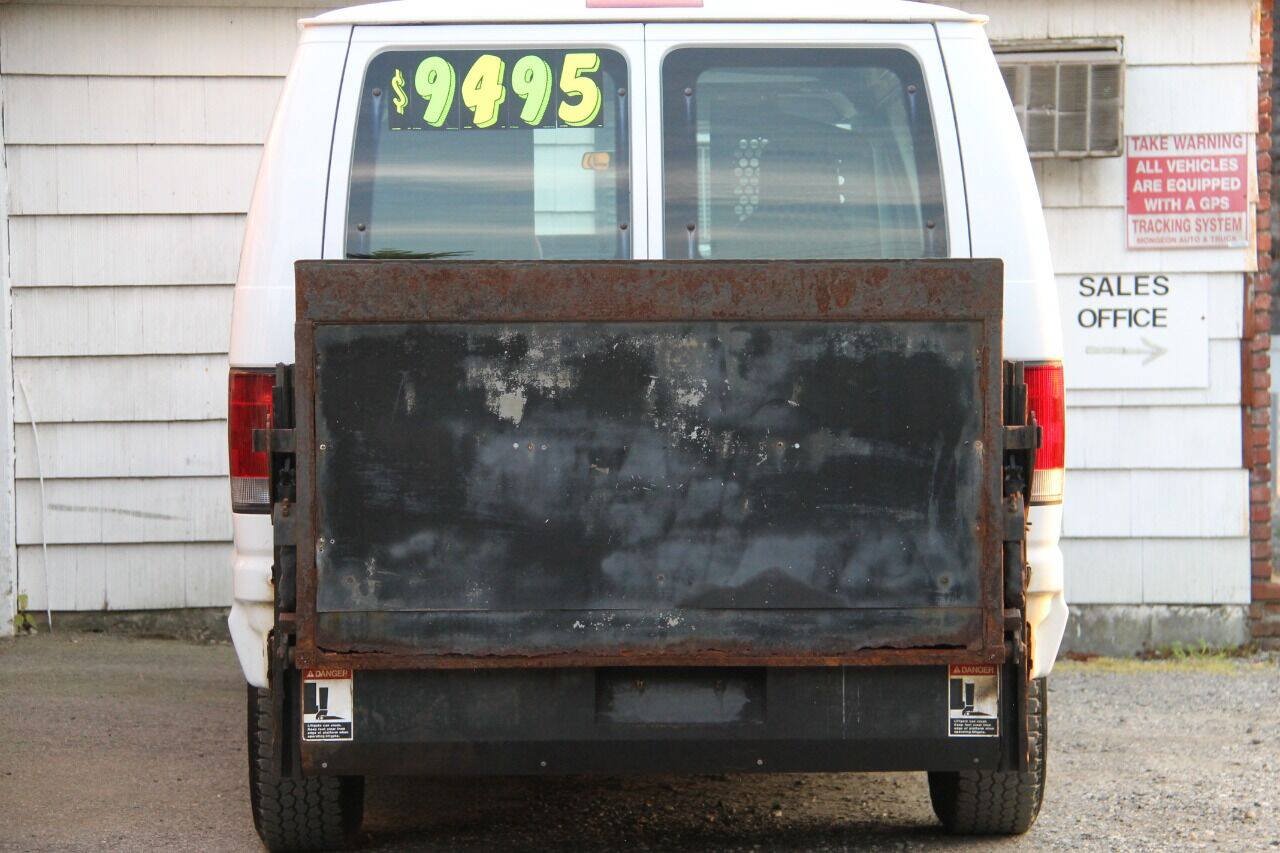 Used 2013 Ford E-250 and Econoline 250 w/ PWR Group RWD image 13