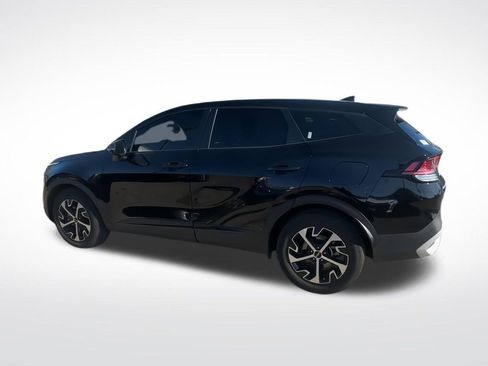 Used 2025 Kia Sportage EX FWD image 9
