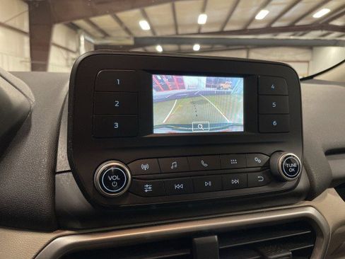 Used 2021 Ford EcoSport S image 19