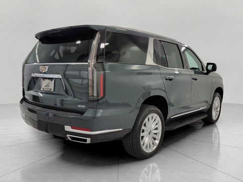Used 2025 Cadillac Escalade Luxury w/ LPO, Floor Liner Package AWD/4WD image 20