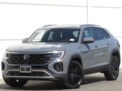 Used 2024 Volkswagen Atlas Cross Sport SE