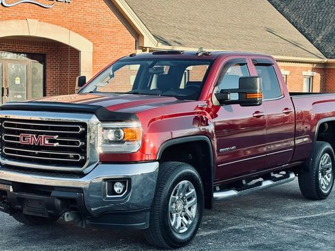 Used 2015 GMC Sierra 2500 SLE w/ SLE Preferred Package image 1